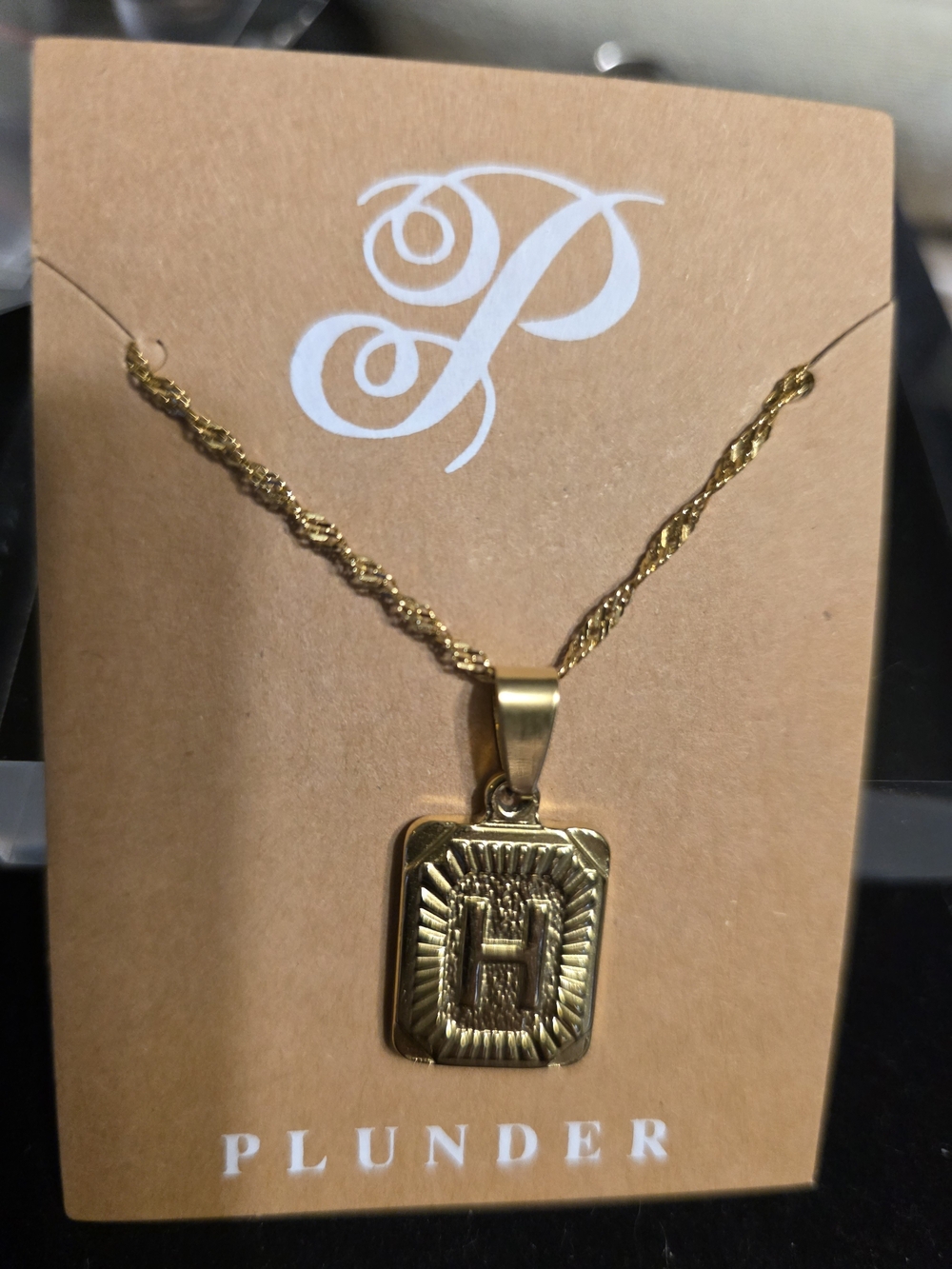#838 Plunder Gold Rectangular 'H' Pendant Necklace